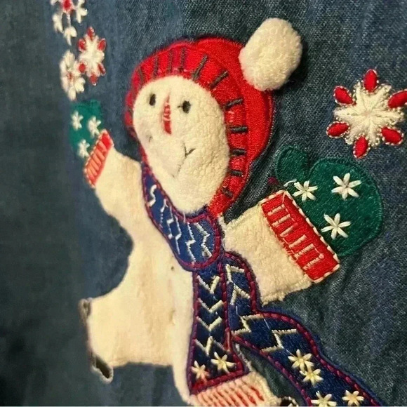 Vintage Ton Trums Denim Button Up Shirt Christmas Tree Snowman Medium - Picture 9 of 11
